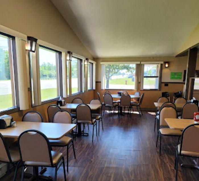 Mackinaw Pastie & Cookie Co (Flame Restaurant) - Web Listing (newer photo)